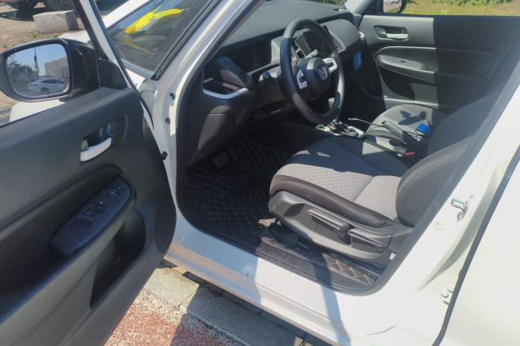 Used Honda Fit 2022 1.5L CVT Trendy Sunroof Edition Driver Seat