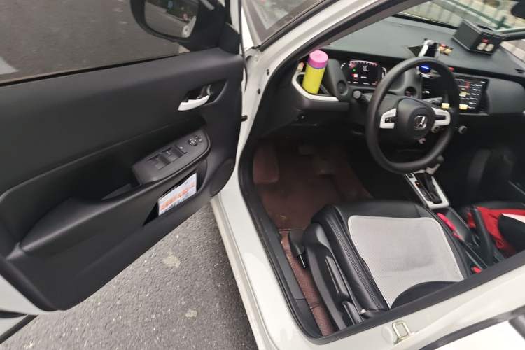 Used Honda Fit 2022 1.5L CVT Trendy Sunroof Edition Driver Seat