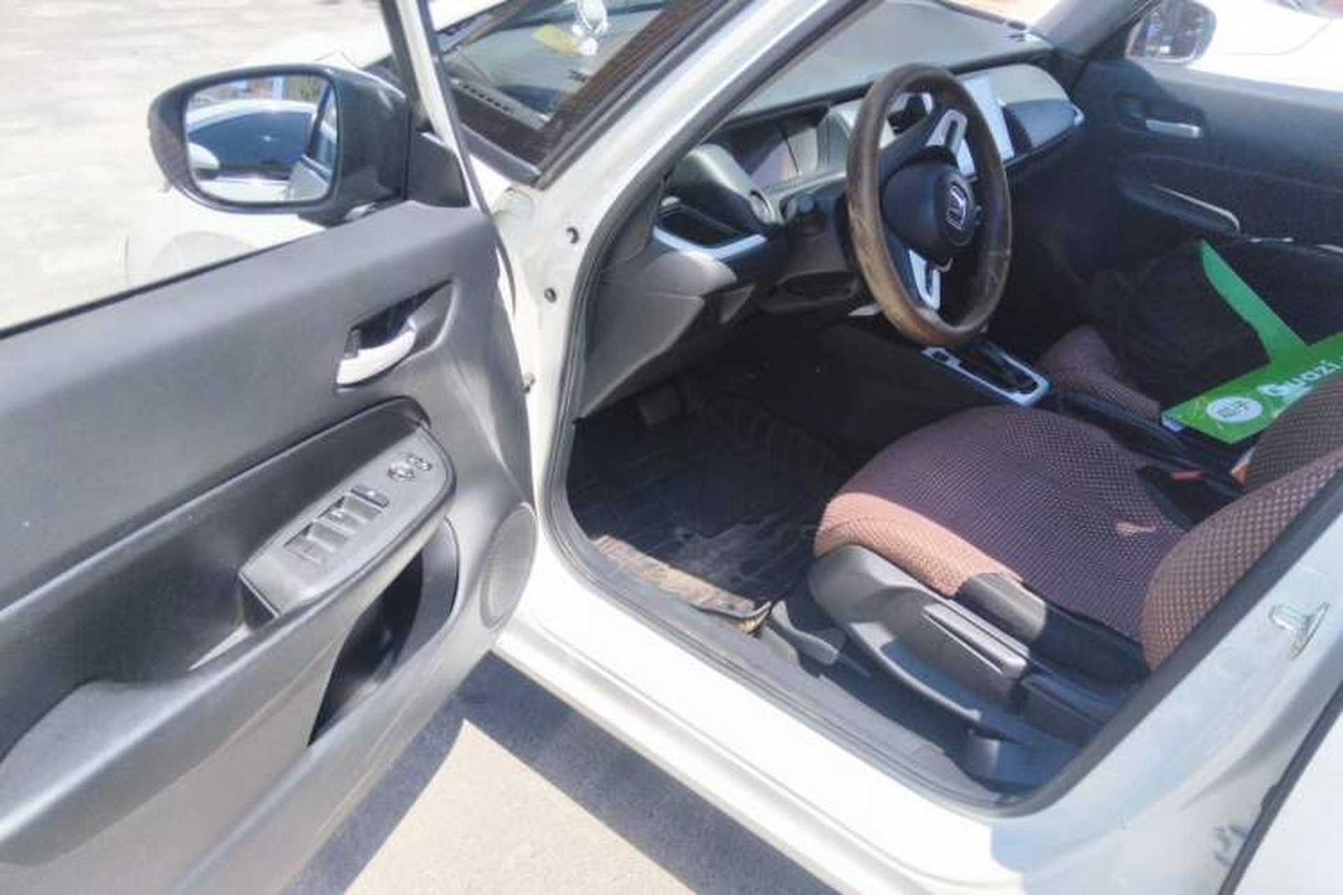 Used Honda Fit 2022 1.5L CVT Trendy Sunroof Edition Driver Seat