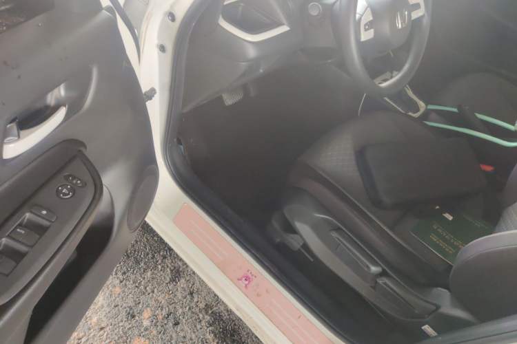 Used Honda Fit 2022 1.5L CVT Trendy Sunroof Edition Driver Seat
