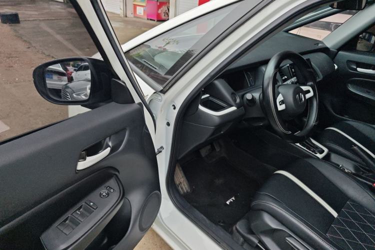 Used Honda Fit 2022 1.5L CVT Trendy Sunroof Edition Driver Seat