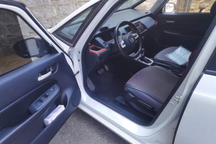 Used Honda Fit 2022 1.5L CVT Trendy Sunroof Edition Driver Seat