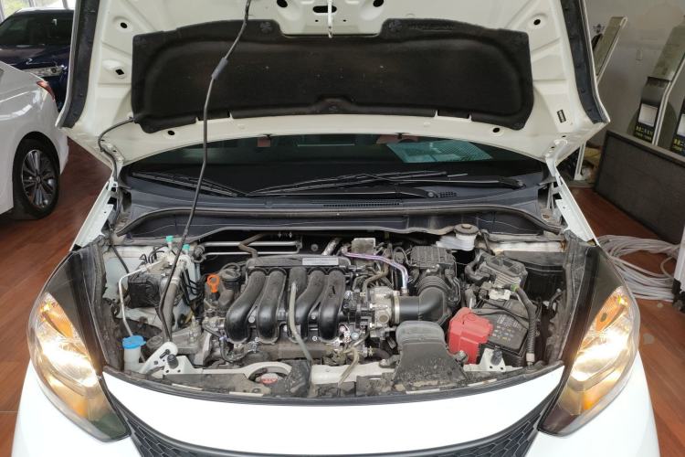 Used Honda Fit 2022 1.5L CVT Trendy Sunroof Edition Engine Bay