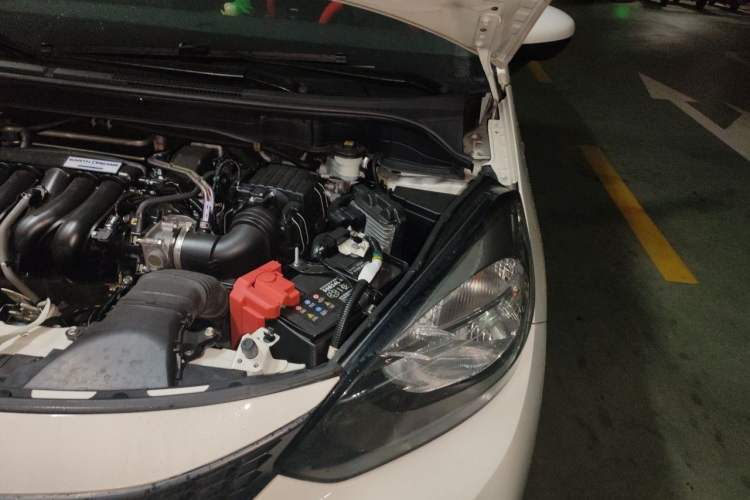 Used Honda Fit 2022 1.5L CVT Trendy Sunroof Edition Engine Bay Left