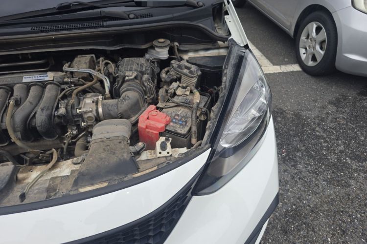 Used Honda Fit 2022 1.5L CVT Trendy Sunroof Edition Engine Bay Left