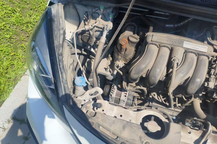 Used Honda Fit 2022 1.5L CVT Trendy Sunroof Edition Engine Bay Right