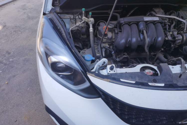 Used Honda Fit 2022 1.5L CVT Trendy Sunroof Edition Engine Bay Right