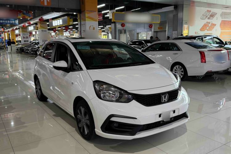 Used Honda Fit 2022 1.5L CVT Trendy Sunroof Edition Exterior 2