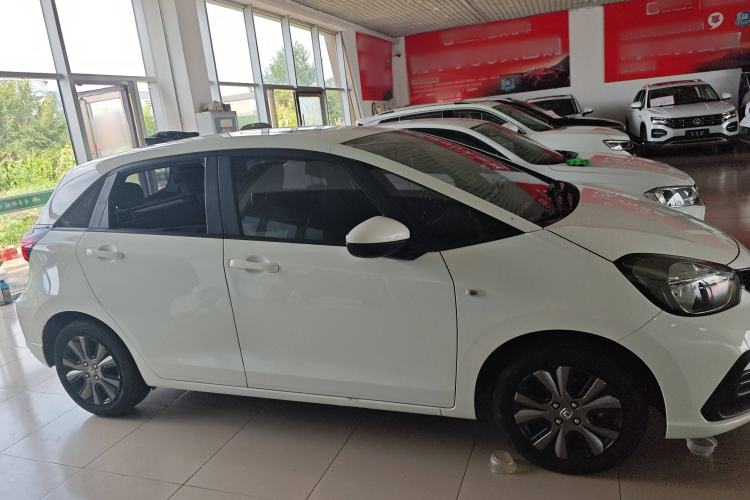 Used Honda Fit 2022 1.5L CVT Trendy Sunroof Edition Exterior 2