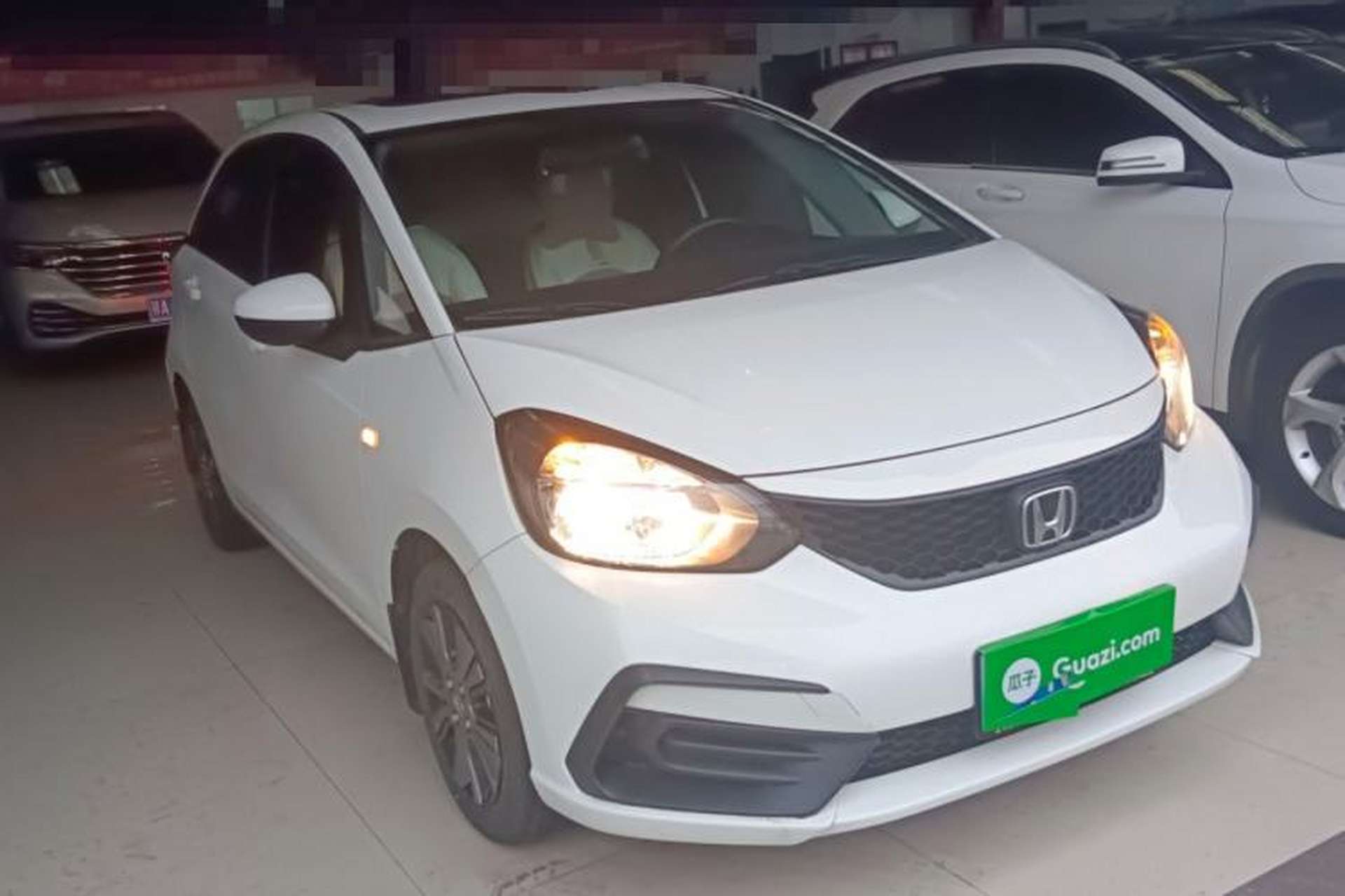 Used Honda Fit 2022 1.5L CVT Trendy Sunroof Edition Exterior 2