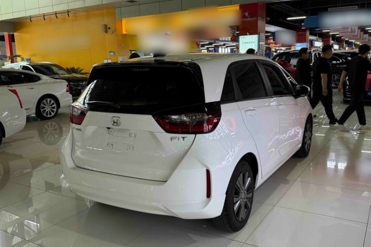 Used Honda Fit 2022 1.5L CVT Trendy Sunroof Edition Exterior 3