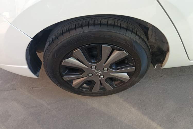Used Honda Fit 2022 1.5L CVT Trendy Sunroof Edition Exterior 3