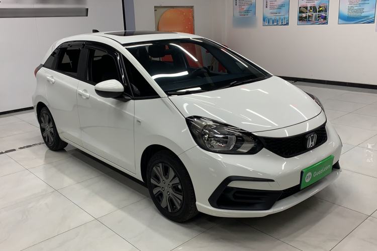 Used Honda Fit 2022 1.5L CVT Trendy Sunroof Edition Exterior 3
