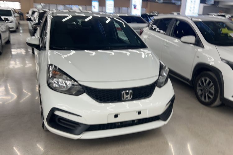 Used Honda Fit 2022 1.5L CVT Trendy Sunroof Edition Exterior 3