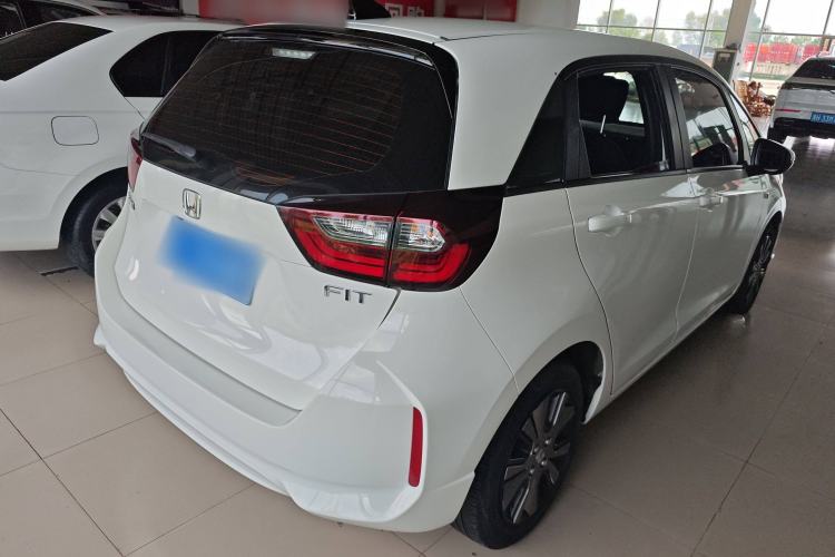 Used Honda Fit 2022 1.5L CVT Trendy Sunroof Edition Exterior 3