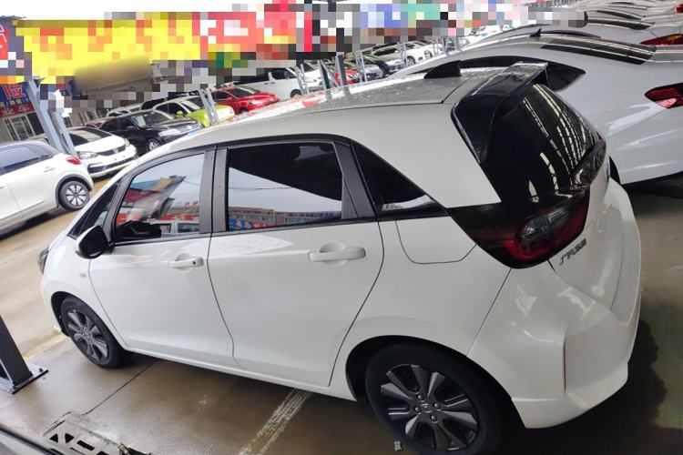Used Honda Fit 2022 1.5L CVT Trendy Sunroof Edition Exterior 4