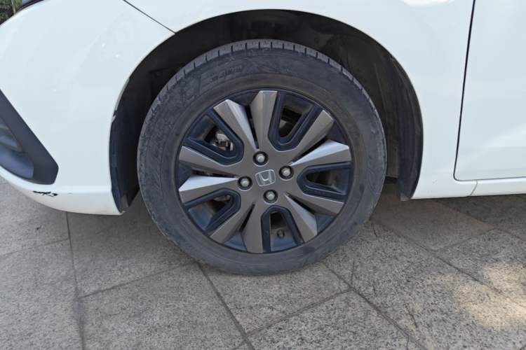 Used Honda Fit 2022 1.5L CVT Trendy Sunroof Edition Exterior 4