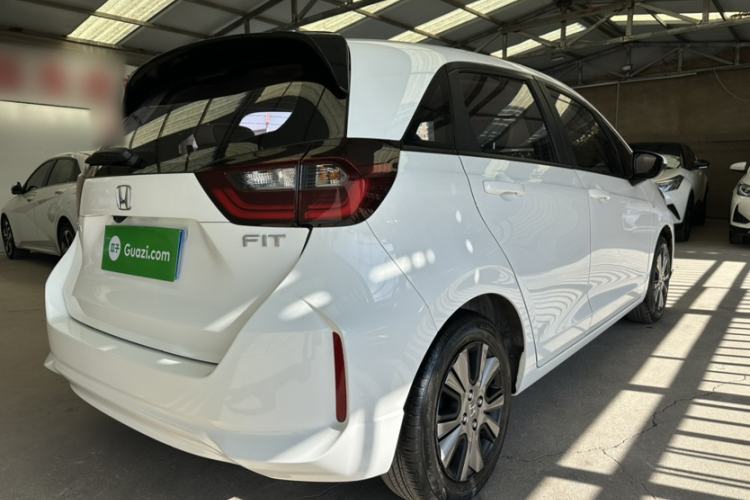 Used Honda Fit 2022 1.5L CVT Trendy Sunroof Edition Exterior 4