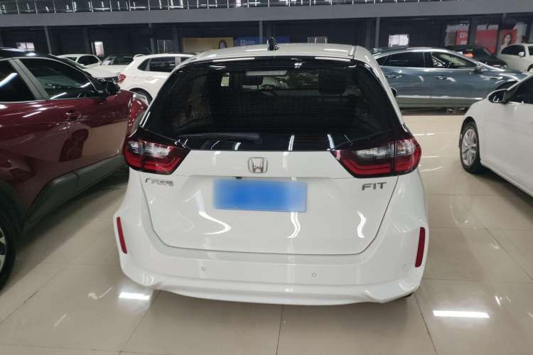 Used Honda Fit 2022 1.5L CVT Trendy Sunroof Edition Exterior 4