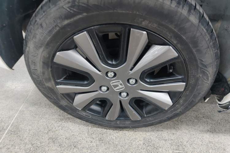 Used Honda Fit 2022 1.5L CVT Trendy Sunroof Edition Exterior 5
