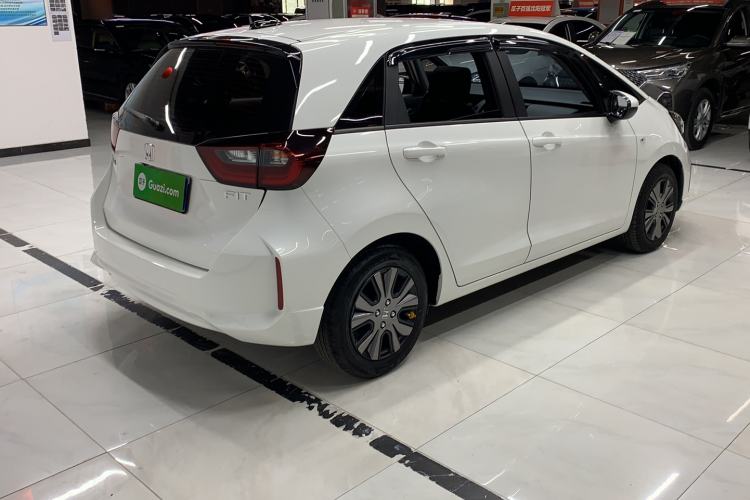 Used Honda Fit 2022 1.5L CVT Trendy Sunroof Edition Exterior 5