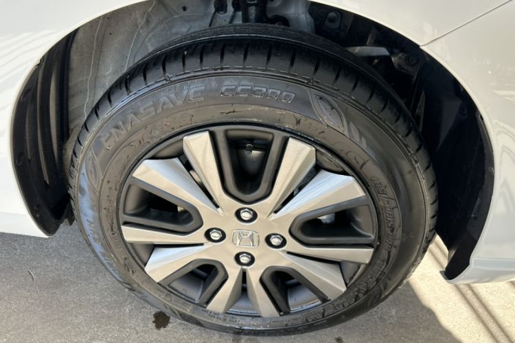 Used Honda Fit 2022 1.5L CVT Trendy Sunroof Edition Exterior 5