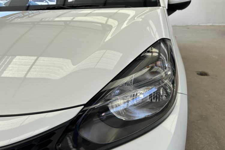Used Honda Fit 2022 1.5L CVT Trendy Sunroof Edition Exterior 7