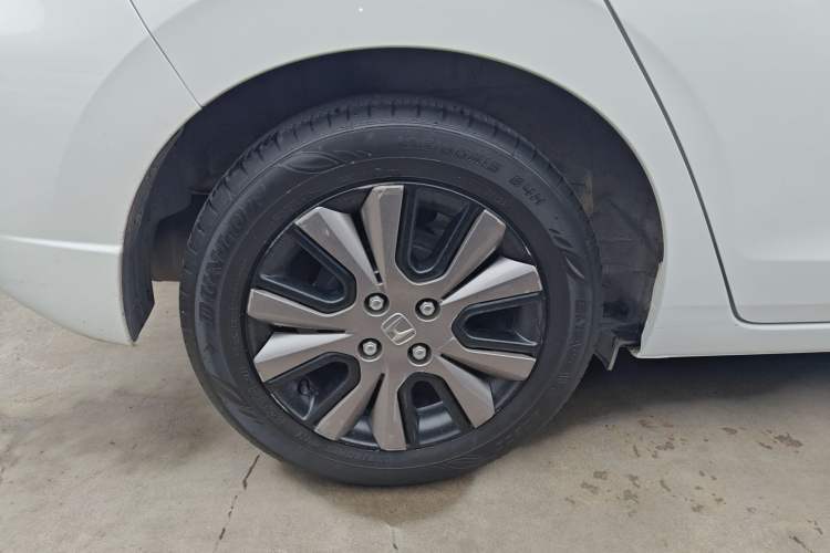Used Honda Fit 2022 1.5L CVT Trendy Sunroof Edition Exterior 8
