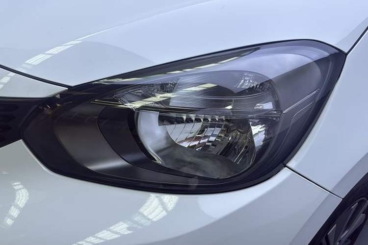 Used Honda Fit 2022 1.5L CVT Trendy Sunroof Edition Exterior 8