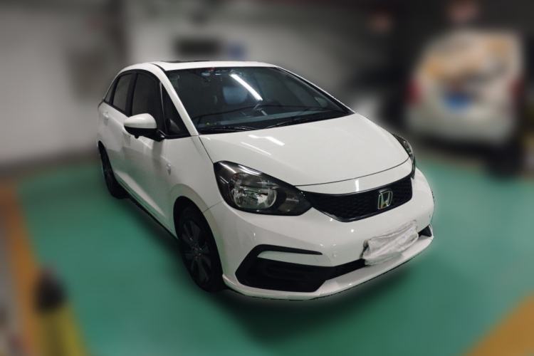 Used Honda Fit 2022 1.5L CVT Trendy Sunroof Edition Front Right 45 Deg