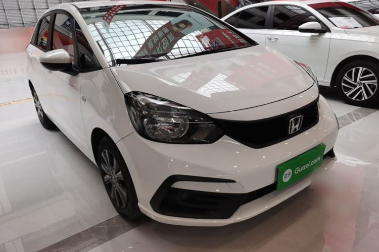 Used Honda Fit 2022 1.5L CVT Trendy Sunroof Edition Front Right 45 Deg