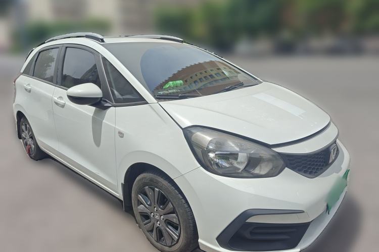 Used Honda Fit 2022 1.5L CVT Trendy Sunroof Edition Front Right 45 Deg
