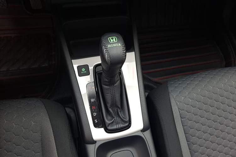 Used Honda Fit 2022 1.5L CVT Trendy Sunroof Edition Gear Lever