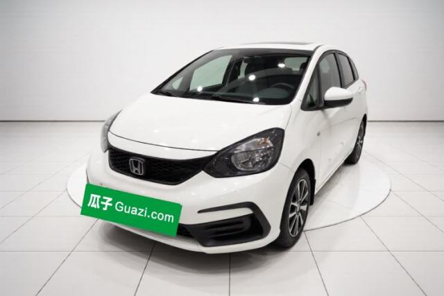 Ojetý Honda Fit 2022 1.5L CVT Trendy Sunroof Edition