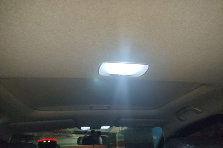 Used Honda Fit 2022 1.5L CVT Trendy Sunroof Edition Headliner