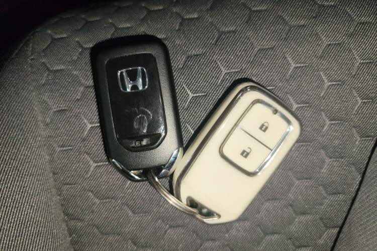 Used Honda Fit 2022 1.5L CVT Trendy Sunroof Edition Interior 1