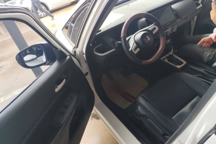 Used Honda Fit 2022 1.5L CVT Trendy Sunroof Edition Interior 2