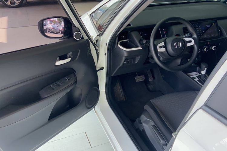 Used Honda Fit 2022 1.5L CVT Trendy Sunroof Edition Interior 2