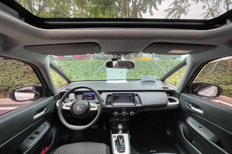 Used Honda Fit 2022 1.5L CVT Trendy Sunroof Edition Interior 2