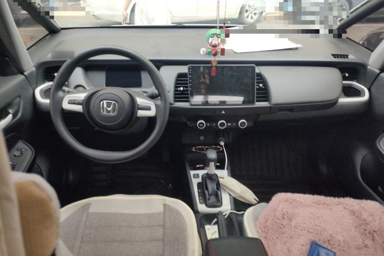 Used Honda Fit 2022 1.5L CVT Trendy Sunroof Edition Interior 2