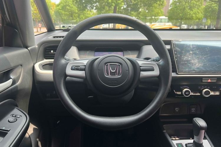 Used Honda Fit 2022 1.5L CVT Trendy Sunroof Edition Interior 2