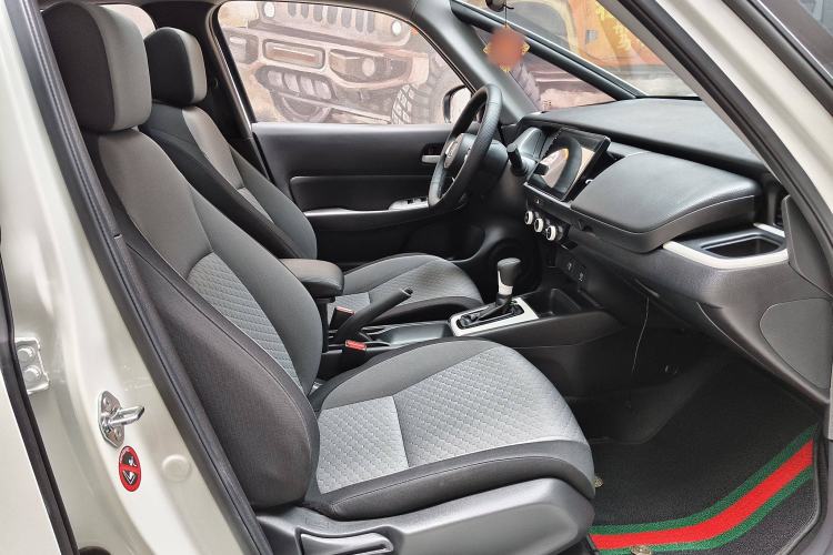Used Honda Fit 2022 1.5L CVT Trendy Sunroof Edition Interior 3