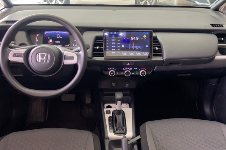 Used Honda Fit 2022 1.5L CVT Trendy Sunroof Edition Interior 3