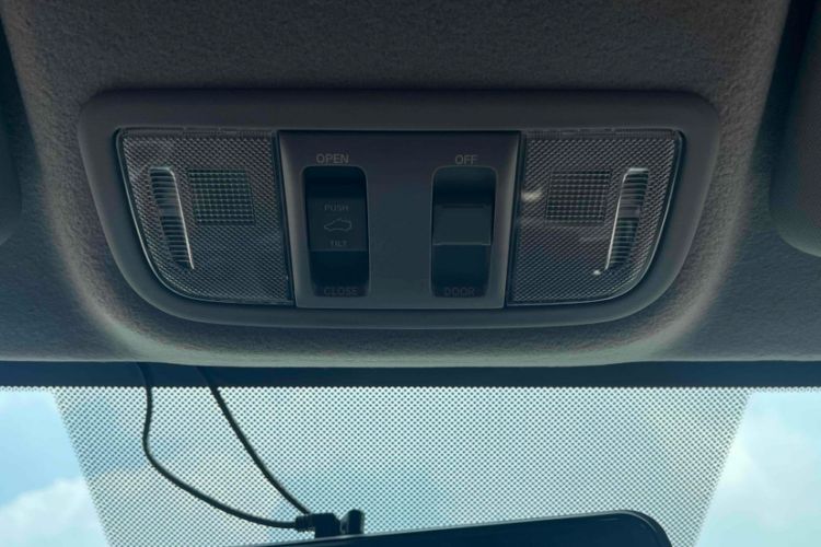 Used Honda Fit 2022 1.5L CVT Trendy Sunroof Edition Interior 4