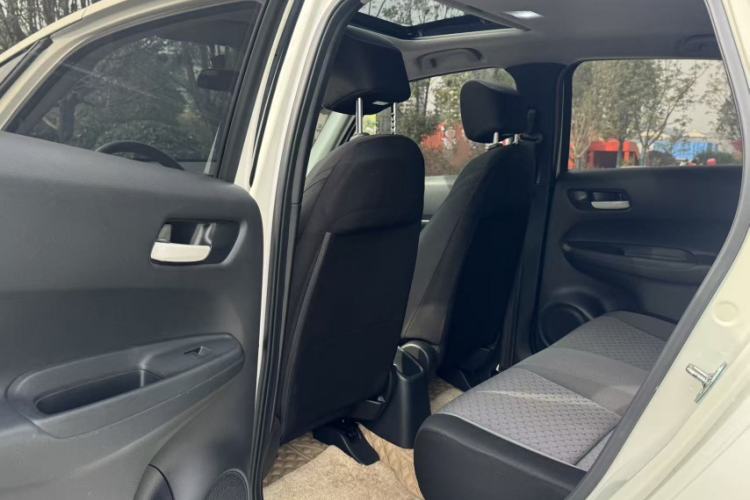 Used Honda Fit 2022 1.5L CVT Trendy Sunroof Edition Interior 5