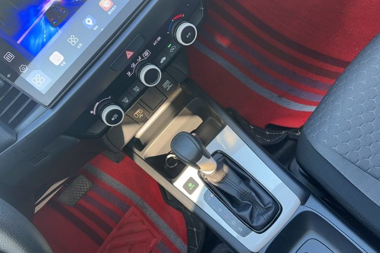 Used Honda Fit 2022 1.5L CVT Trendy Sunroof Edition Interior 5