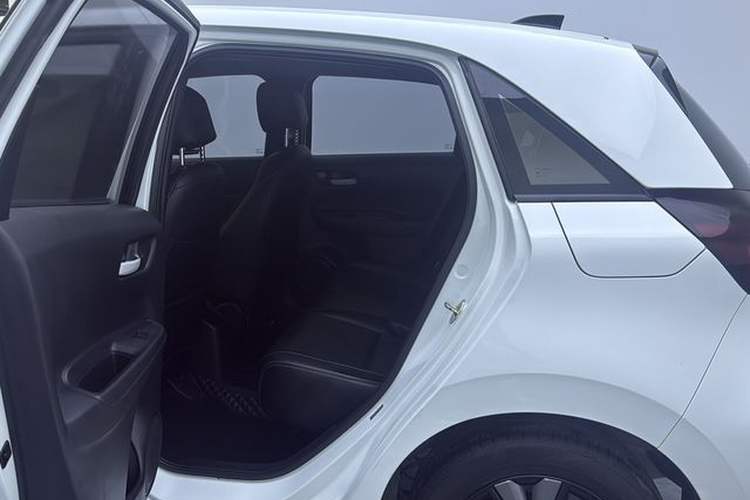 Used Honda Fit 2022 1.5L CVT Trendy Sunroof Edition Interior 5