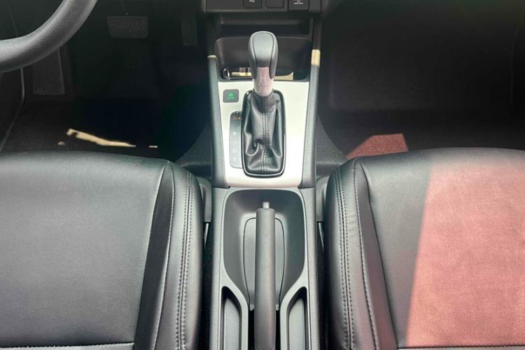 Used Honda Fit 2022 1.5L CVT Trendy Sunroof Edition Interior 5