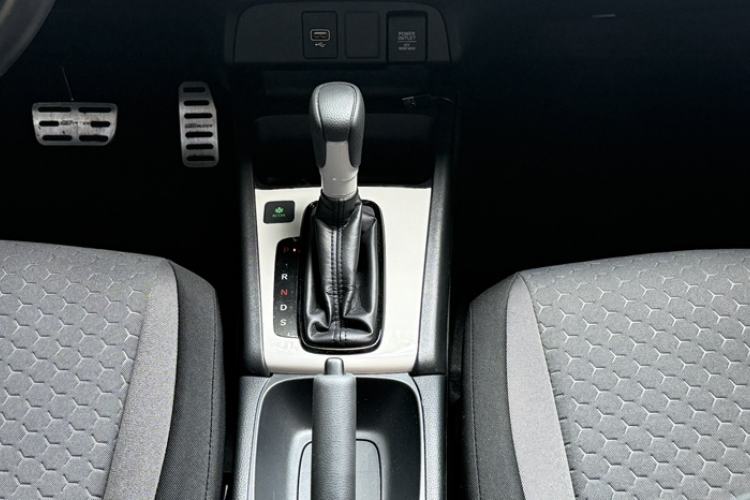 Used Honda Fit 2022 1.5L CVT Acura MUGEN Edition Interior 9