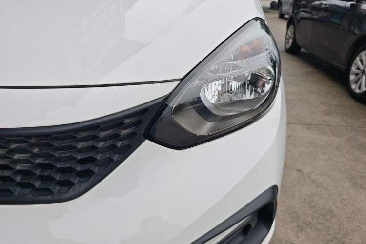 Used Honda Fit 2022 1.5L CVT Trendy Sunroof Edition Left Front Headlight
